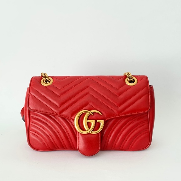 SOLD Gucci Marmont Matelassé Shoulder Bag - Picture 1 of 10